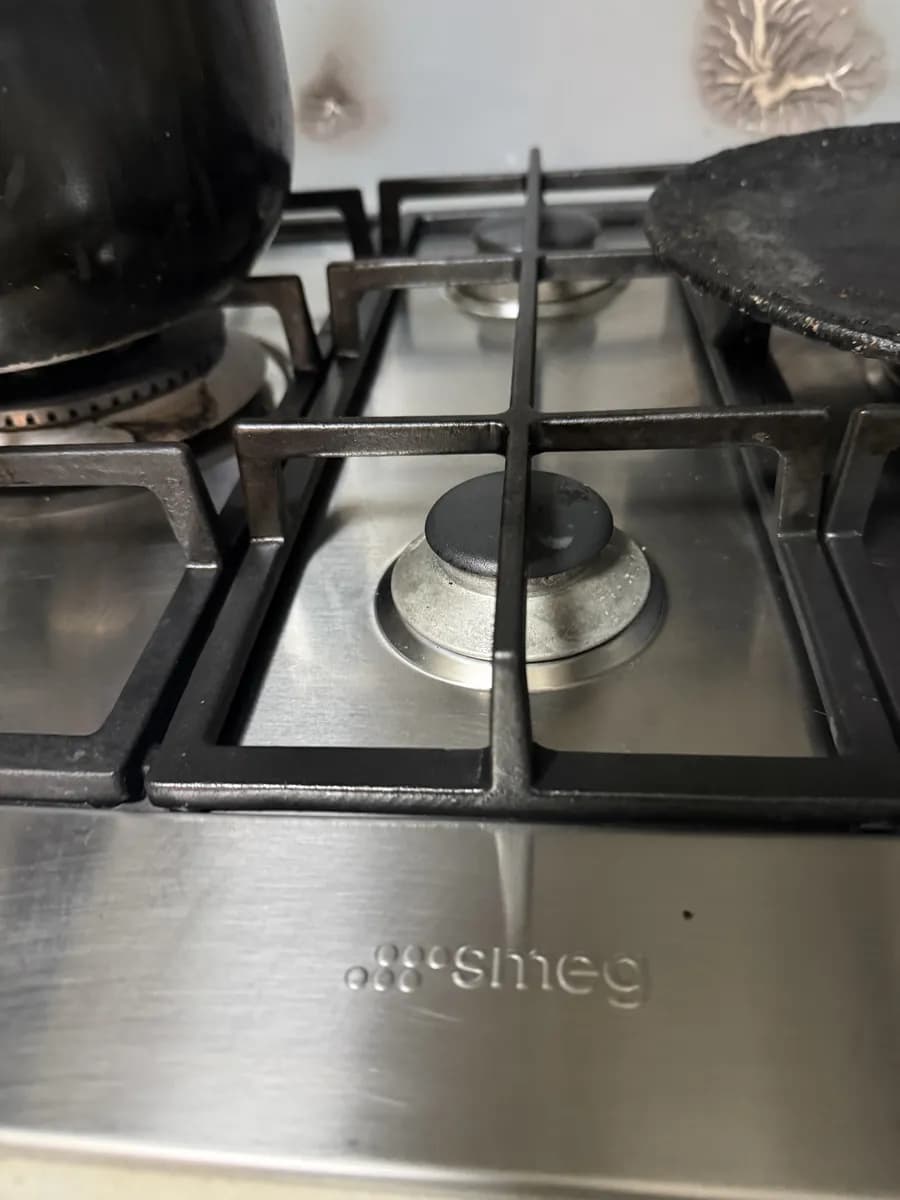 How to Clean Grout and Tiles Without Damaging Them
